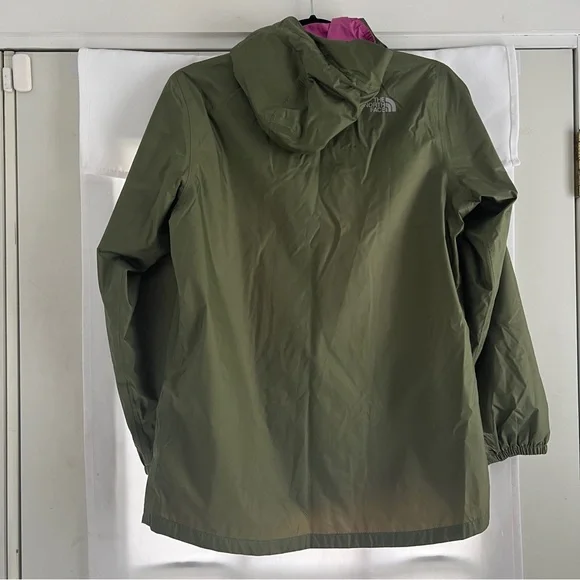 The North face Dry Vent Girls XL (18) Jacket lightweight packable EUC - Picture 3 of 9